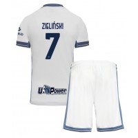 Camisa de Futebol Inter Milan Piotr Zielinski #7 Equipamento Secundário Infantil 2024-25 Manga Curta (+ Calças curtas)